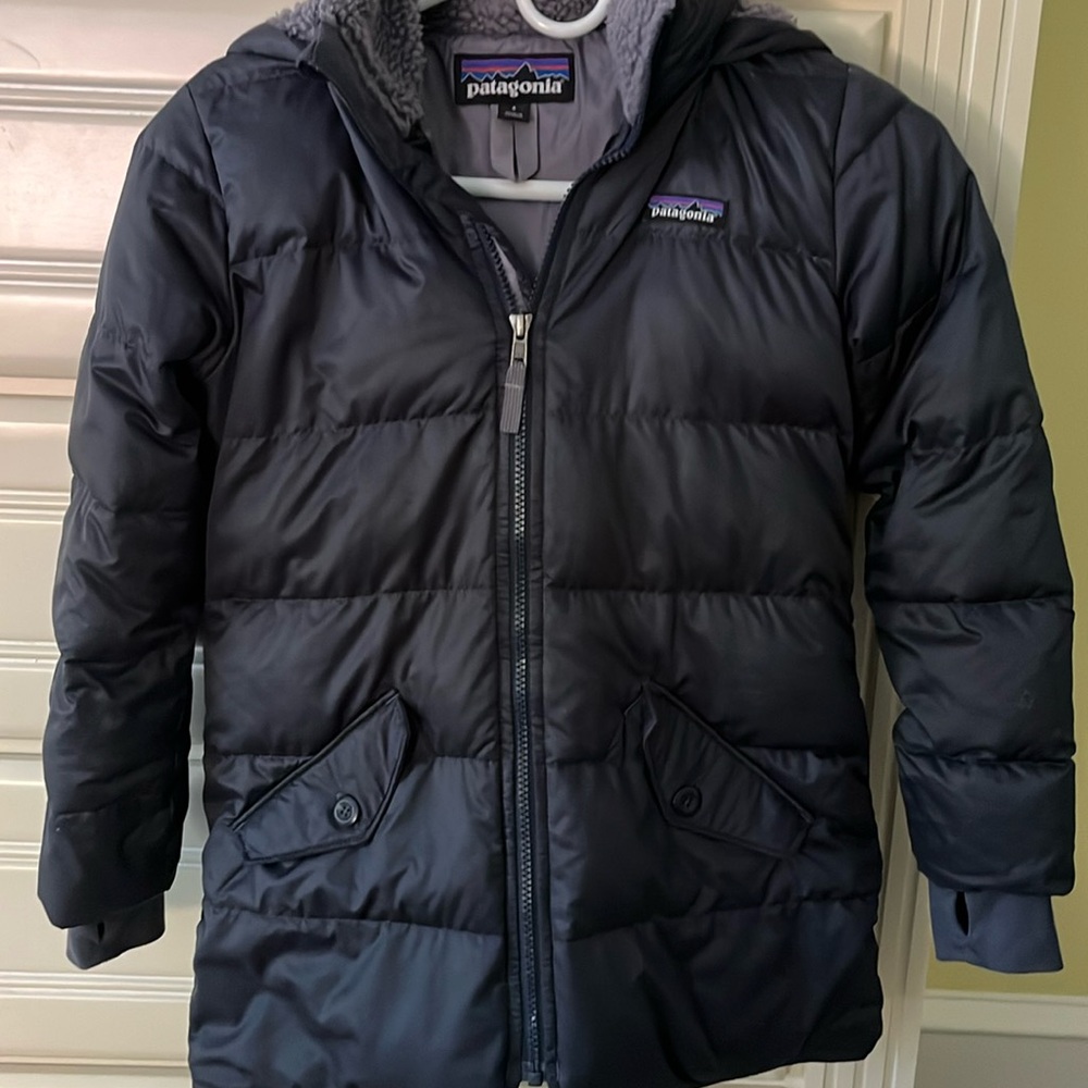 Patagonia Kids’ Silent Down Parka - Navy Blue, size small (7/8)